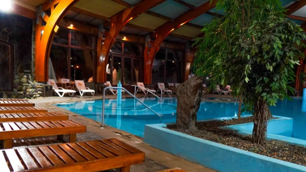 Viaje Premium al Paraíso | Corralco – Malalcahuello, nieve, termas y conexión real